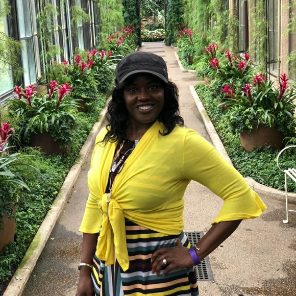 Meet your Posher, Tina - Picture 5 of 7